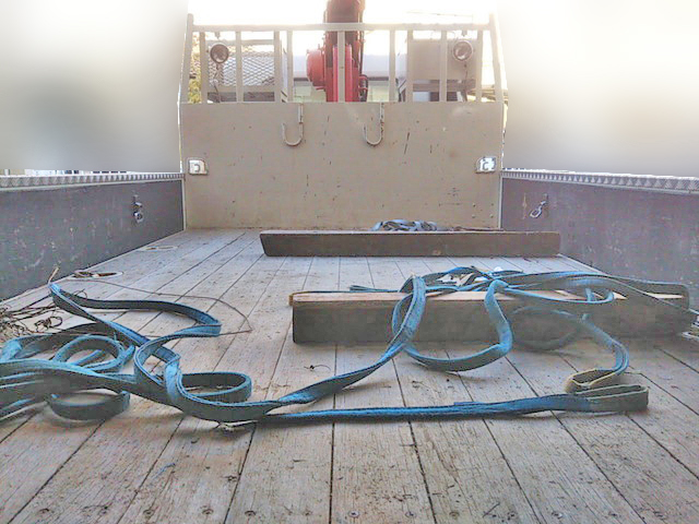 三菱ふそうキャンタークレーン3段小型（2t・3t）[写真05]