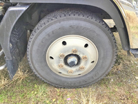 いすゞフォワード保冷バン中型（4t）[写真11]