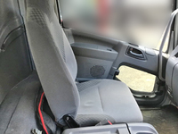 いすゞフォワード保冷バン中型（4t）[写真21]