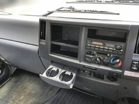 いすゞフォワード保冷バン中型（4t）[写真24]