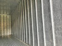 いすゞフォワード保冷バン中型（4t）[写真08]