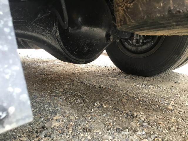 いすゞフォワード汚泥吸引車中型（4t）[写真17]