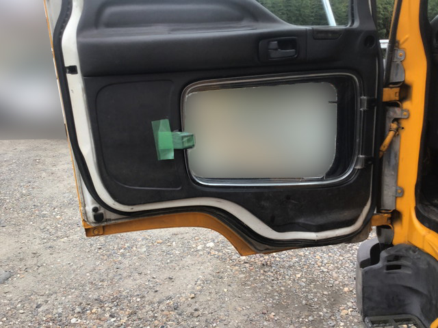 いすゞフォワード汚泥吸引車中型（4t）[写真22]