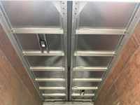 いすゞエルフパネルウイング小型（2t・3t）[写真11]