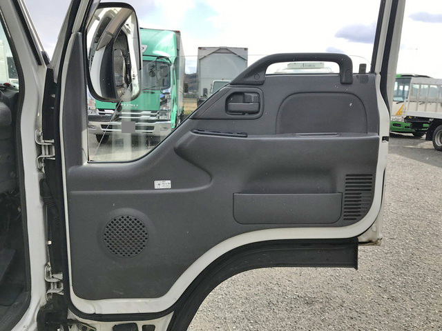 いすゞエルフパネルウイング小型（2t・3t）[写真29]