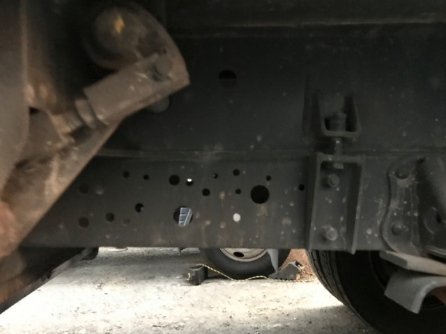 いすゞフォワードパッカー車（塵芥車）増トン（6t・8t）[写真11]