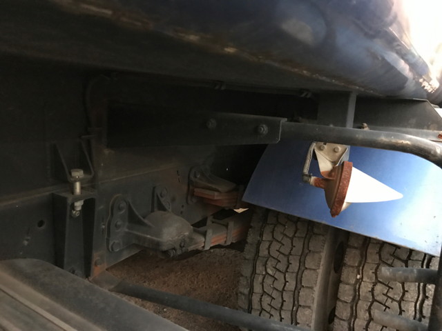 いすゞフォワードパッカー車（塵芥車）増トン（6t・8t）[写真17]