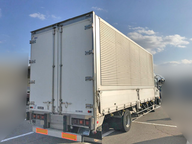 いすゞフォワードアルミウイング中型（4t）[写真02]