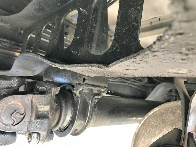 いすゞフォワードアルミウイング中型（4t）[写真24]