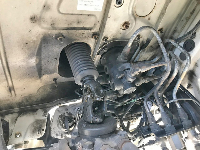 いすゞフォワードアルミウイング中型（4t）[写真30]