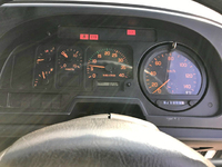 いすゞフォワードアルミウイング中型（4t）[写真35]