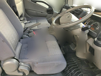 日産アトラス平ボディ小型（2t・3t）[写真13]