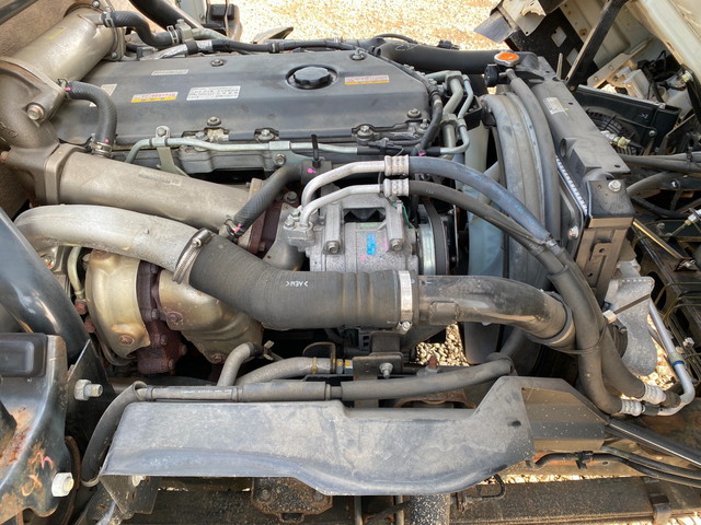 いすゞエルフ平ボディ小型（2t・3t）[写真20]