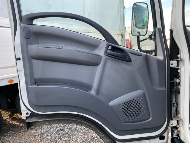 いすゞエルフ平ボディ小型（2t・3t）[写真22]