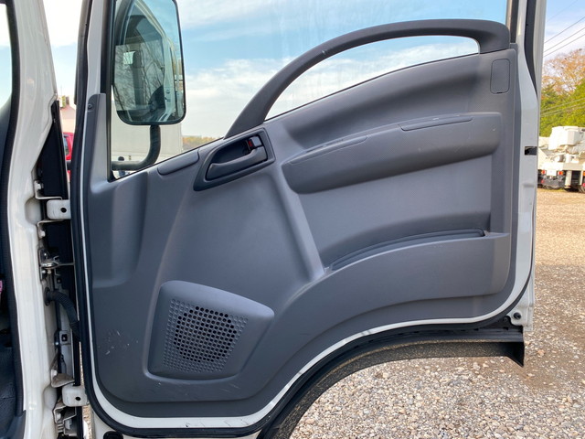 いすゞエルフ平ボディ小型（2t・3t）[写真23]