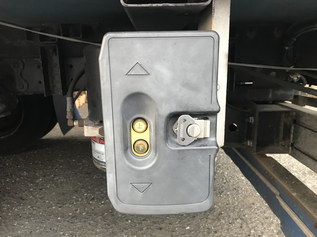 トヨタダイナパネルバン小型（2t・3t）[写真21]