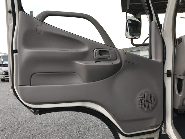 トヨタダイナパネルバン小型（2t・3t）[写真27]