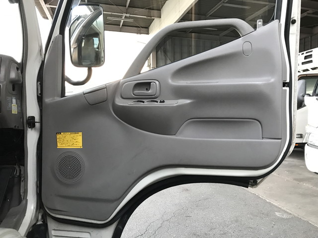 トヨタダイナパネルバン小型（2t・3t）[写真28]