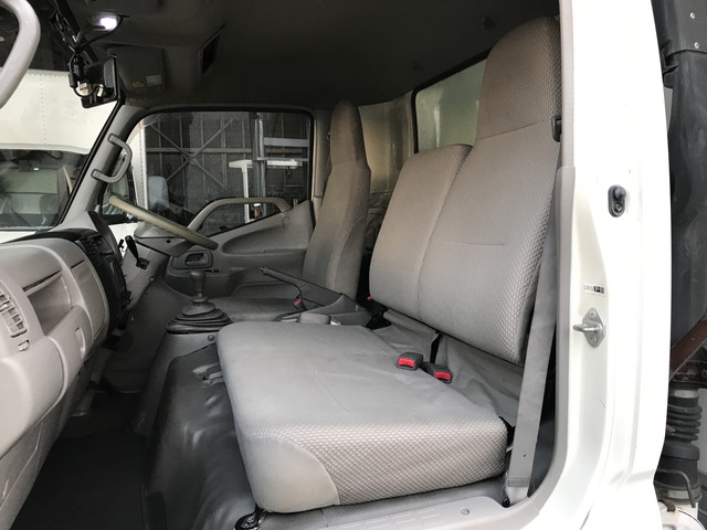 トヨタダイナパネルバン小型（2t・3t）[写真29]