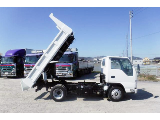 いすゞエルフダンプ小型（2t・3t）[写真11]