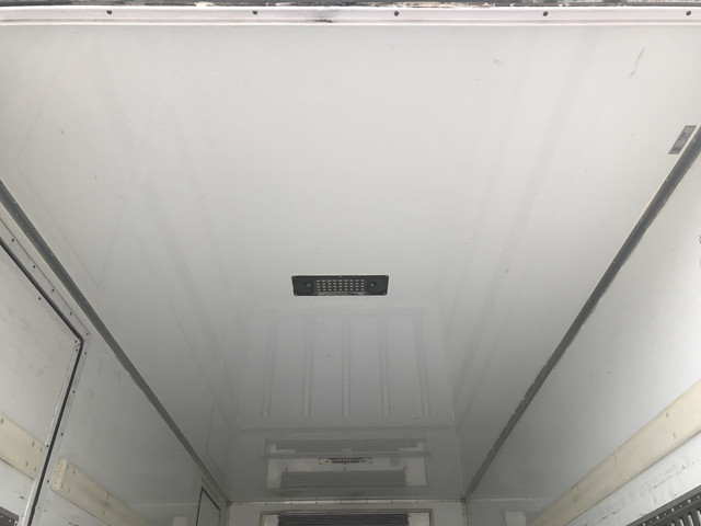 三菱ふそうキャンター冷凍車（冷蔵車）小型（2t・3t）[写真16]