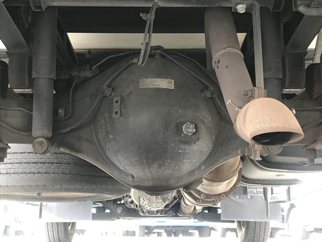 三菱ふそうキャンター冷凍車（冷蔵車）小型（2t・3t）[写真22]