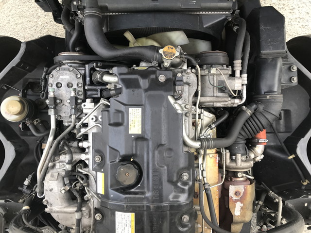 三菱ふそうキャンター冷凍車（冷蔵車）小型（2t・3t）[写真24]