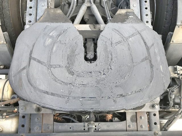 いすゞギガトレーラーヘッド（トラクターヘッド）大型（10t）[写真11]