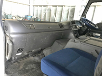 いすゞギガトレーラーヘッド（トラクターヘッド）大型（10t）[写真29]