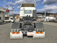 いすゞギガトレーラーヘッド（トラクターヘッド）大型（10t）[写真09]