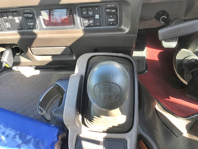 三菱ふそうローザマイクロバス[写真12]