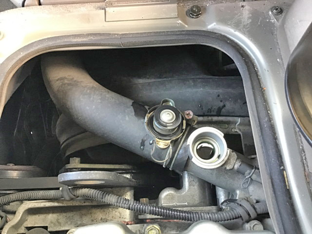 三菱ふそうローザマイクロバス[写真19]