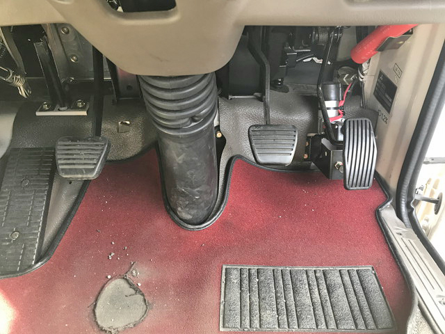 三菱ふそうローザマイクロバス[写真29]