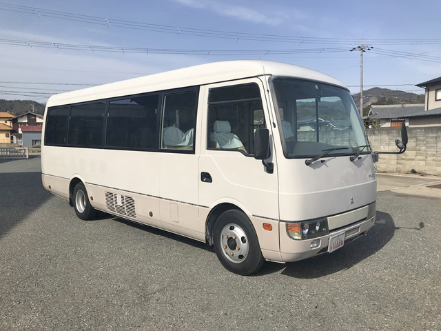 三菱ふそうローザマイクロバス[写真03]