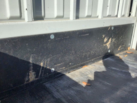 三菱ふそうキャンター平ボディ小型（2t・3t）[写真10]