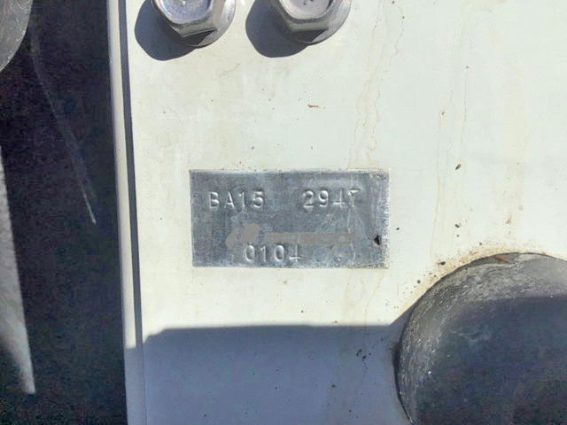 三菱ふそうキャンター平ボディ小型（2t・3t）[写真11]