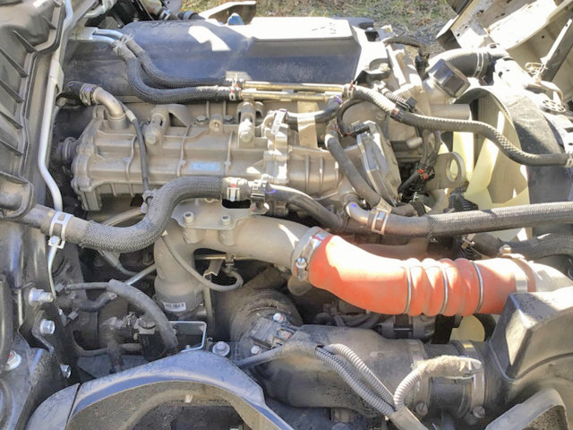 三菱ふそうキャンター平ボディ小型（2t・3t）[写真18]