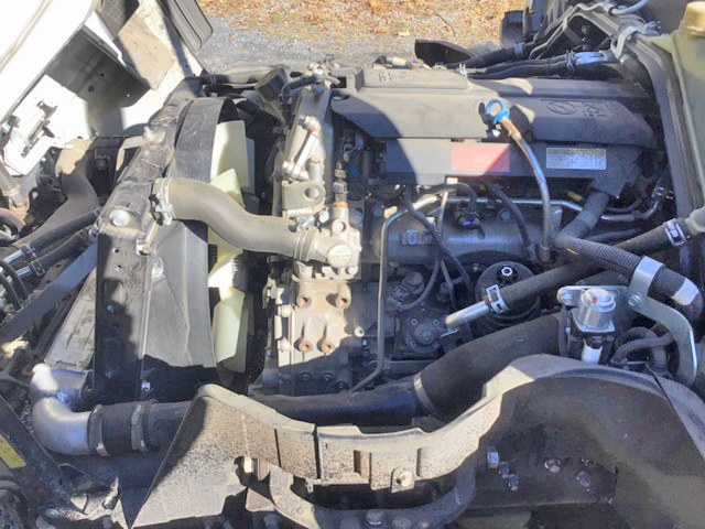 三菱ふそうキャンター平ボディ小型（2t・3t）[写真19]