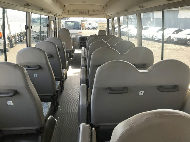 三菱ふそうローザマイクロバス[写真15]