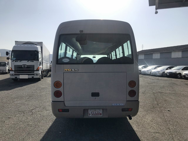 三菱ふそうローザマイクロバス[写真09]