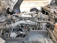 いすゞギガトレーラーヘッド（トラクターヘッド）大型（10t）[写真24]