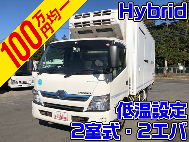 日野デュトロ冷凍車（冷蔵車）小型（2t・3t）TSG-XKU710M [写真01]