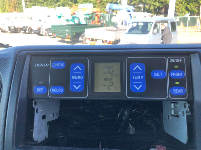 日野デュトロ冷凍車（冷蔵車）小型（2t・3t）[写真36]