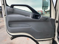 日野デュトロ冷凍車（冷蔵車）小型（2t・3t）[写真29]