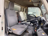 日野デュトロ冷凍車（冷蔵車）小型（2t・3t）[写真31]