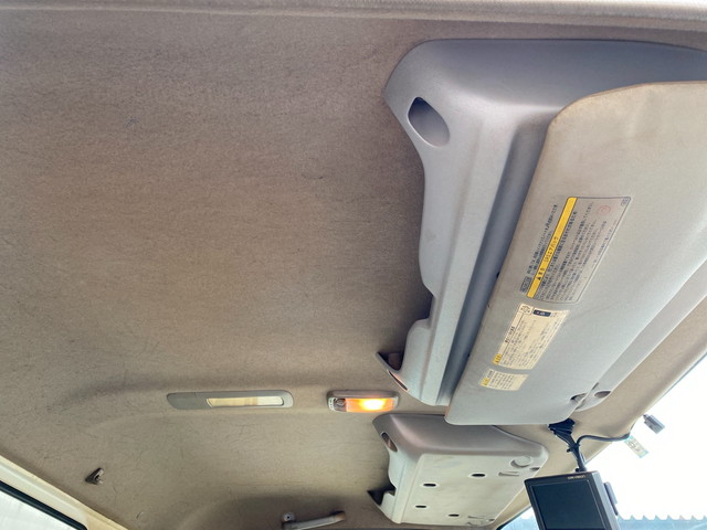 日野デュトロ冷凍車（冷蔵車）小型（2t・3t）[写真35]