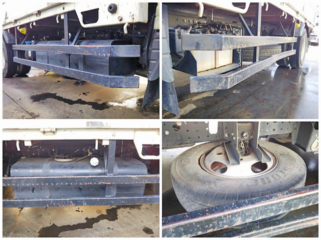 三菱ふそうキャンター平ボディ小型（2t・3t）[写真17]