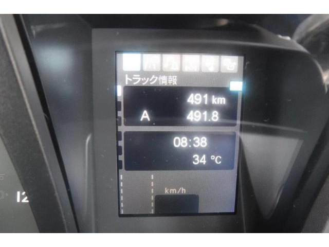 三菱ふそうスーパーグレートミキサー車（コンクリートミキサー）大型（10t）[写真10]