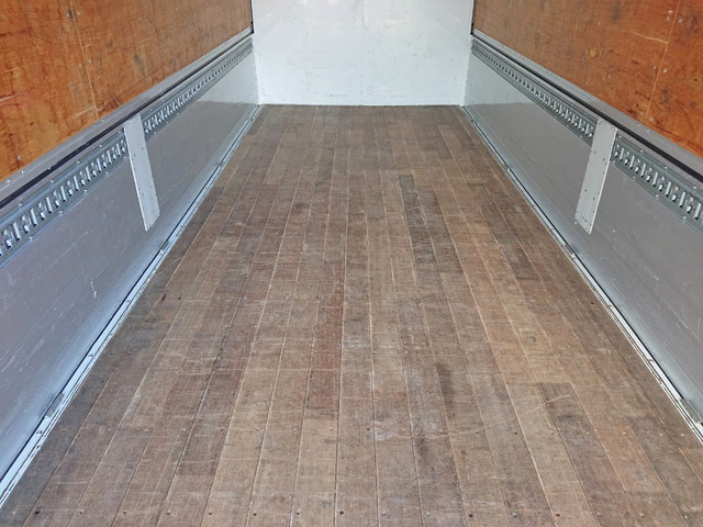 日野レンジャーアルミウイング中型（4t）[写真11]