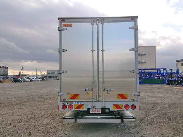 日野レンジャーアルミウイング中型（4t）[写真07]